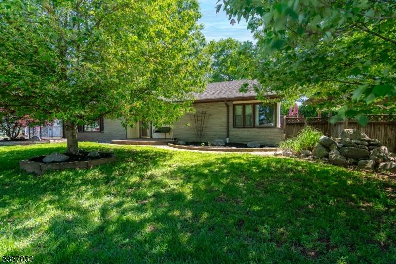 South Bound Brook Boro, NJ 08880,211 Beck Ave