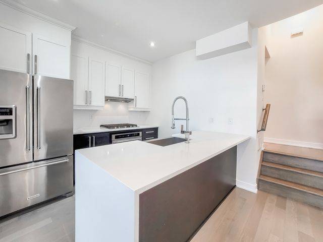 Mississauga, ON L5B 0K2,4020 Parkside Village DR #2