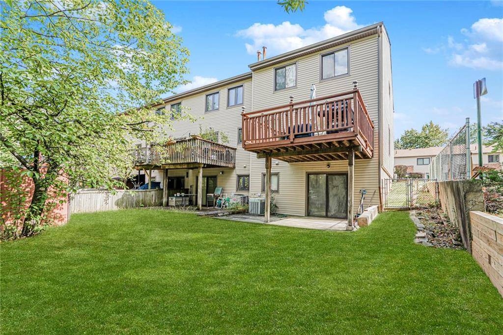 Staten Island, NY 10309,97 Bower CT #1