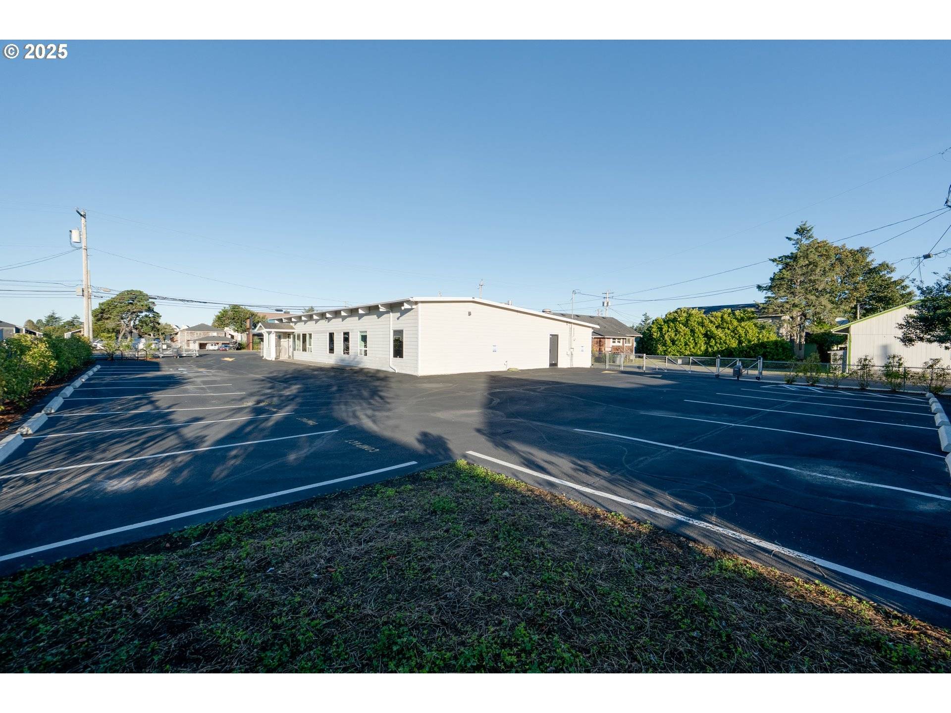 Seaside, OR 97138,809 S HOLLADAY DR