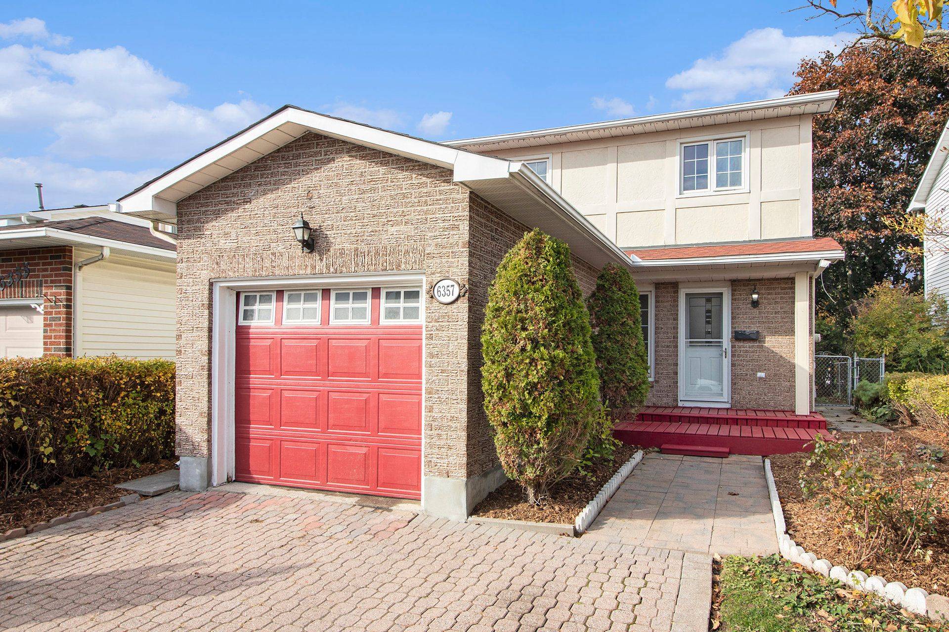 Orleans - Convent Glen And Area, ON K1C 2X9,6357 St Louis DR