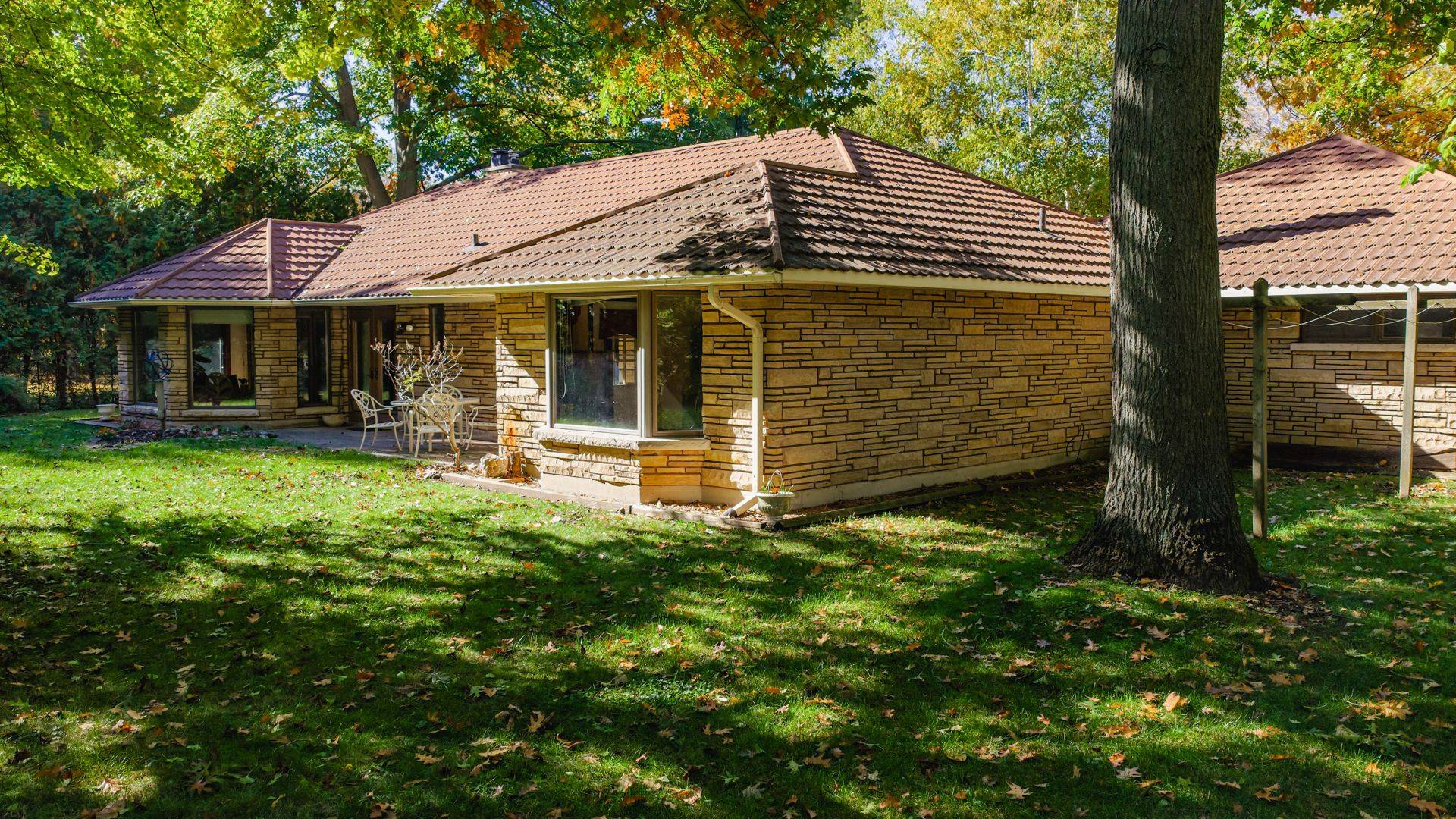 Ashfield-colborne-wawanosh, ON N7A 3Y2,81364 Champlain BLVD