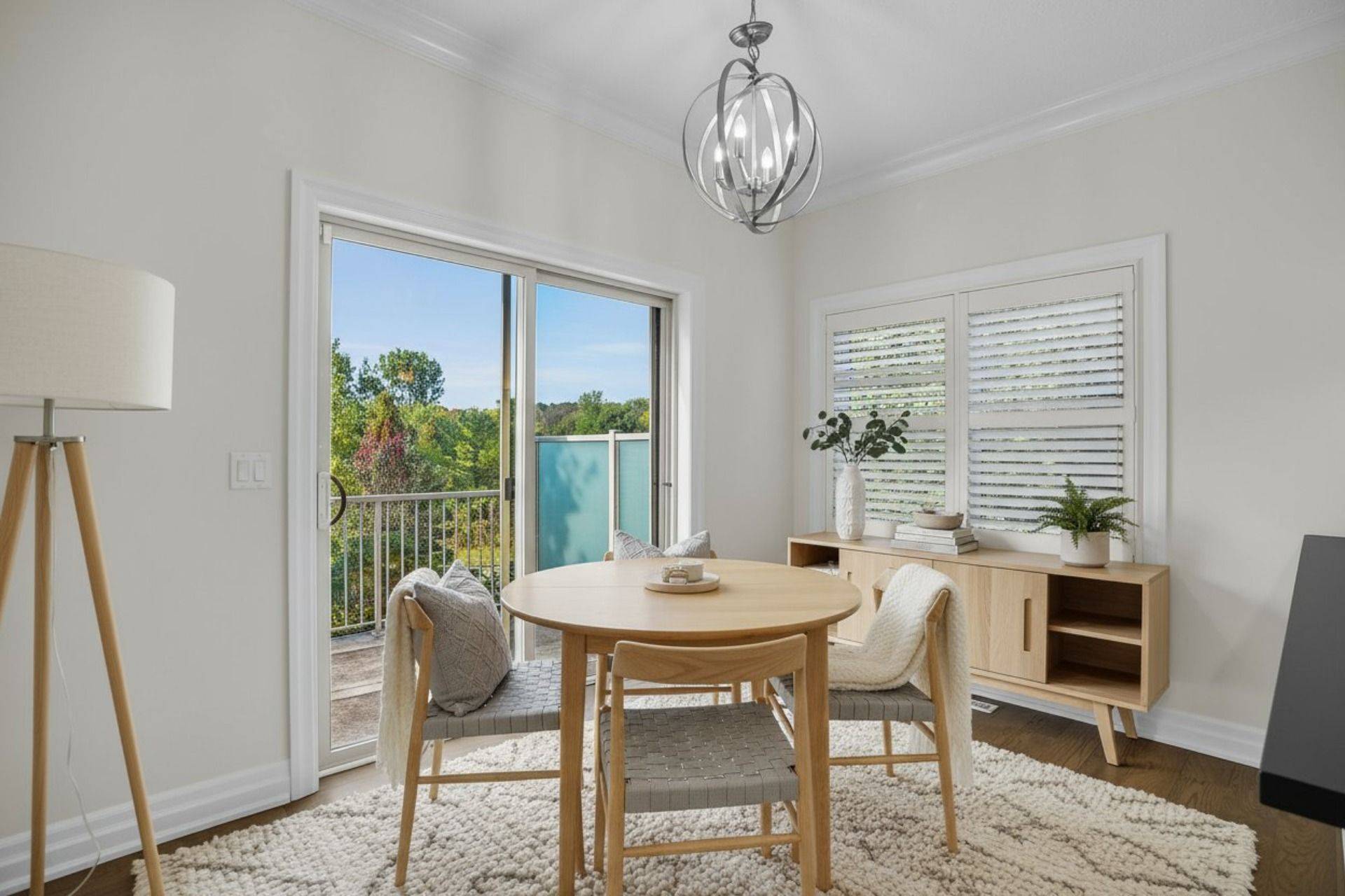 London North, ON N6H 0G7,1850 Beaverbrook AVE #18