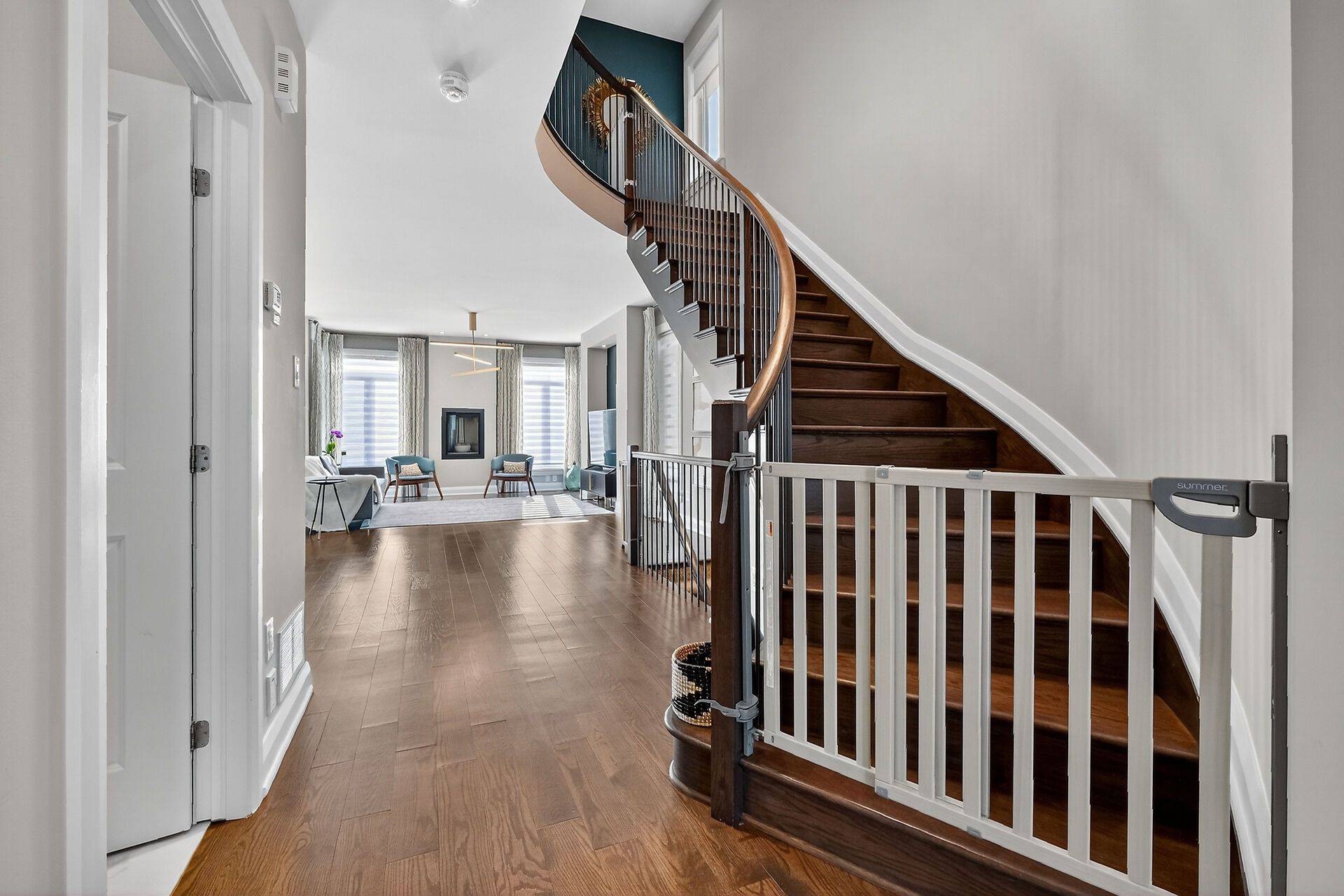 Orleans - Convent Glen And Area, ON K1W 0H3,251 Joshua ST