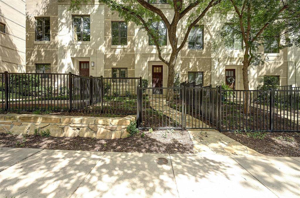 Dallas, TX 75204,3210 Carlisle Street #9