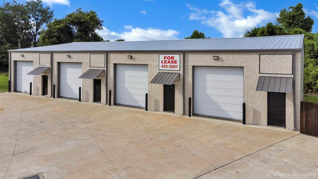 Shreveport, LA 71115,9275 Youree Drive #10-12