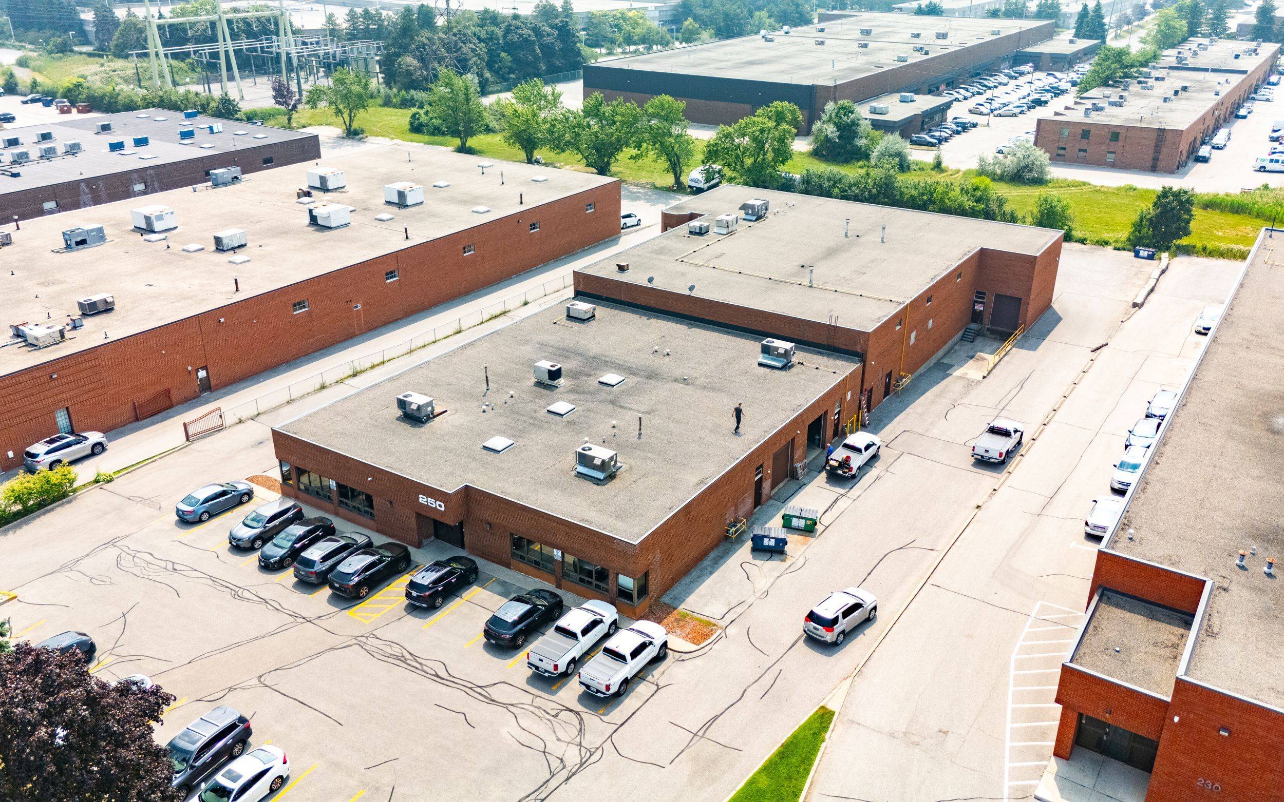 Markham, ON L3R 2Z5,250 Ferrier ST