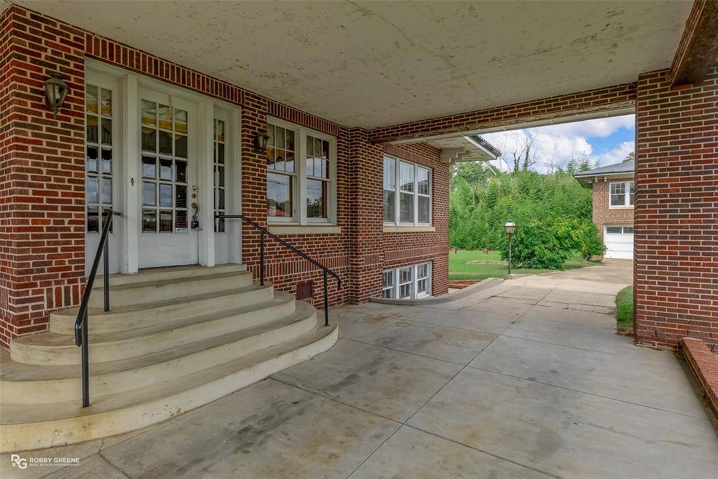 Haynesville, LA 71038,1697 Main Street