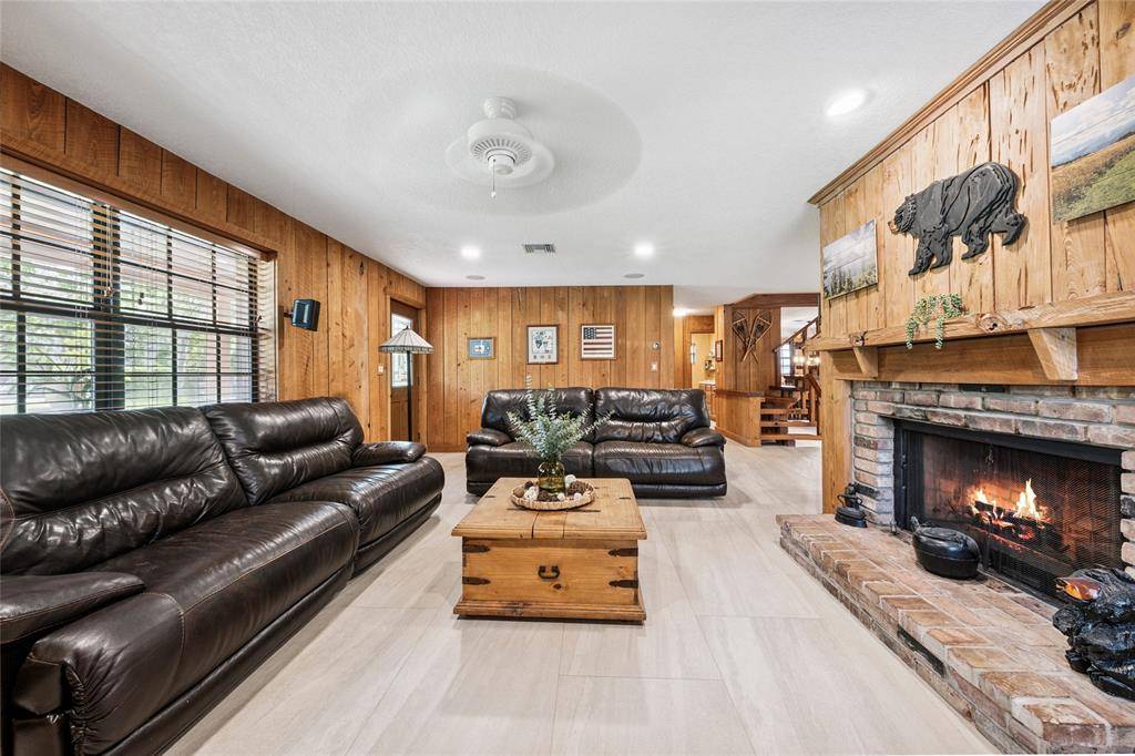 Davie, FL 33325,14350 SW 17th St