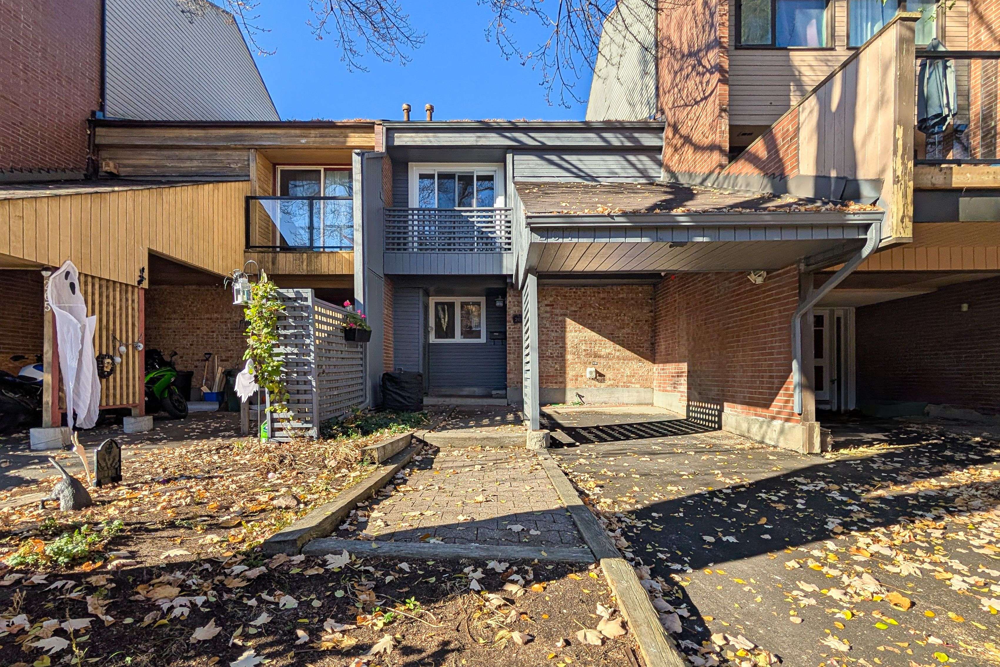 Lower Town - Sandy Hill, ON K1N 5E5,267 Bruyere ST