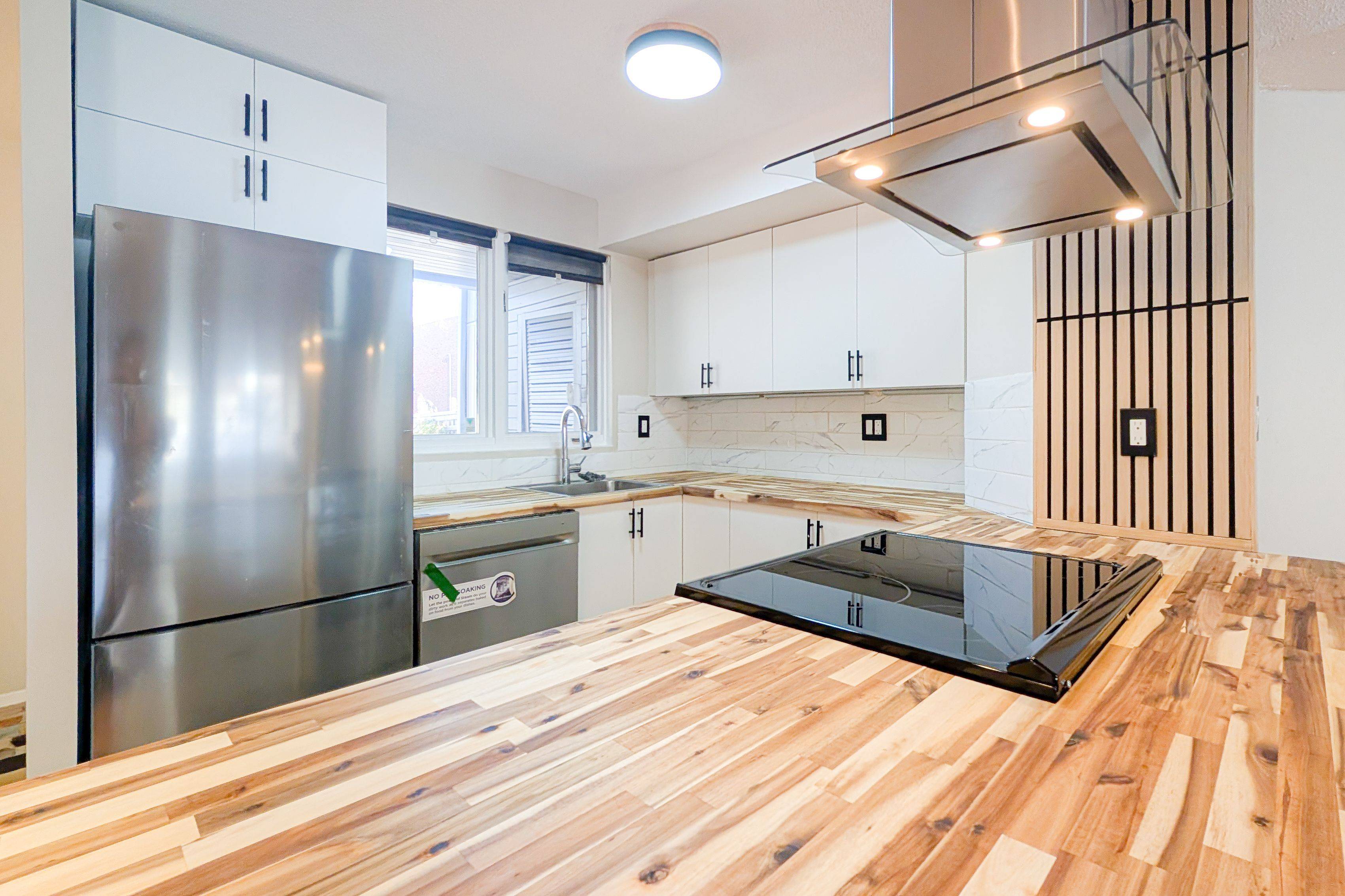 Lower Town - Sandy Hill, ON K1N 5E5,267 Bruyere ST