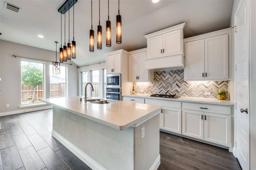 Little Elm, TX 75068,9600 Blue Stem Lane