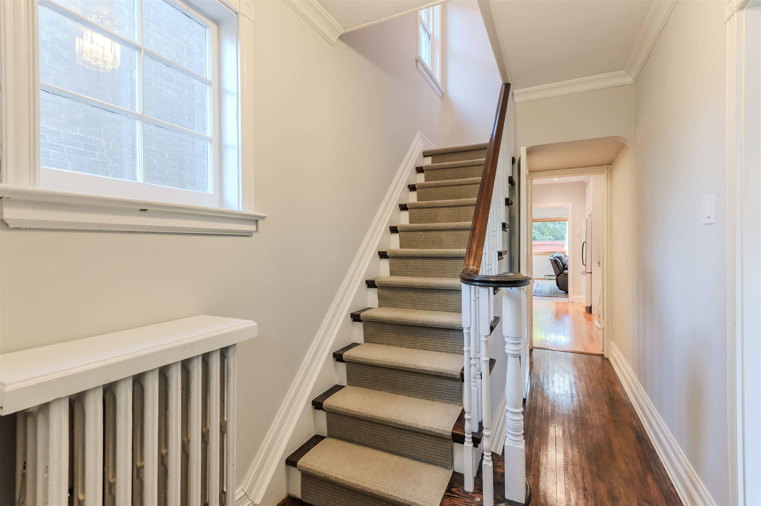 79 Parkhurst BLVD, Toronto C11, ON M4G 2E4