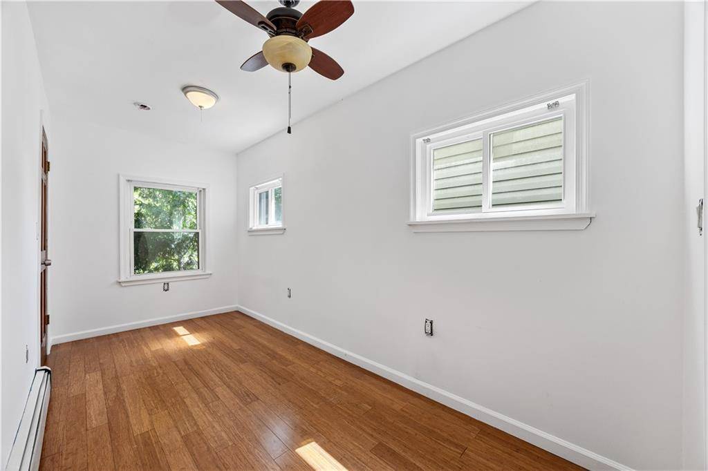 Brooklyn, NY 11229,9 Cyrus AVE