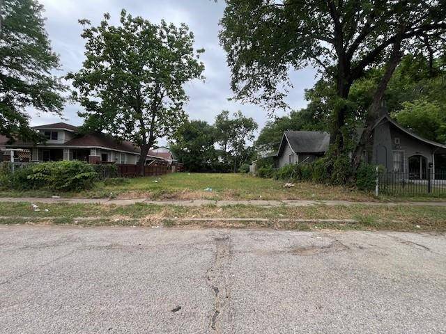 Dallas, TX 75215,2413 Birmingham Avenue