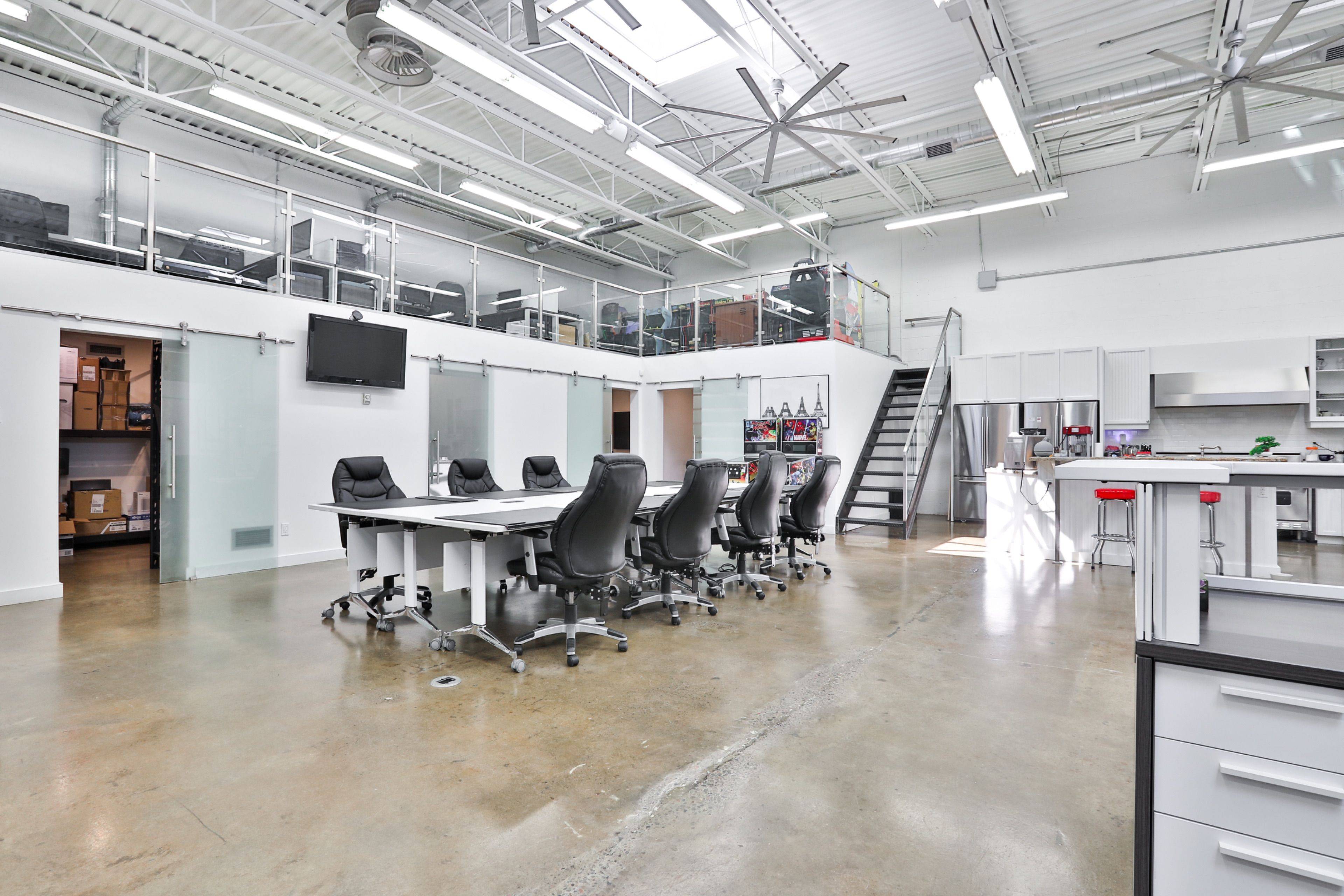 Toronto C13, ON M4A 1H2,75 Jonesville CRES #D