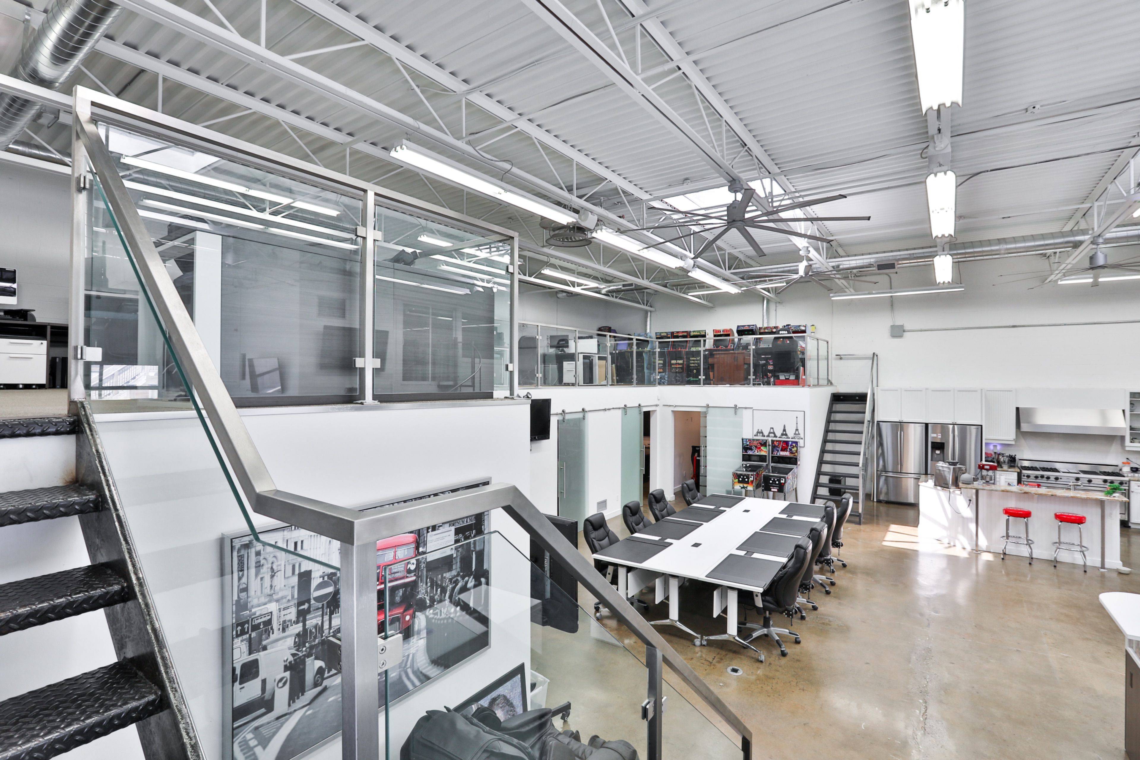 Toronto C13, ON M4A 1H2,75 Jonesville CRES #D