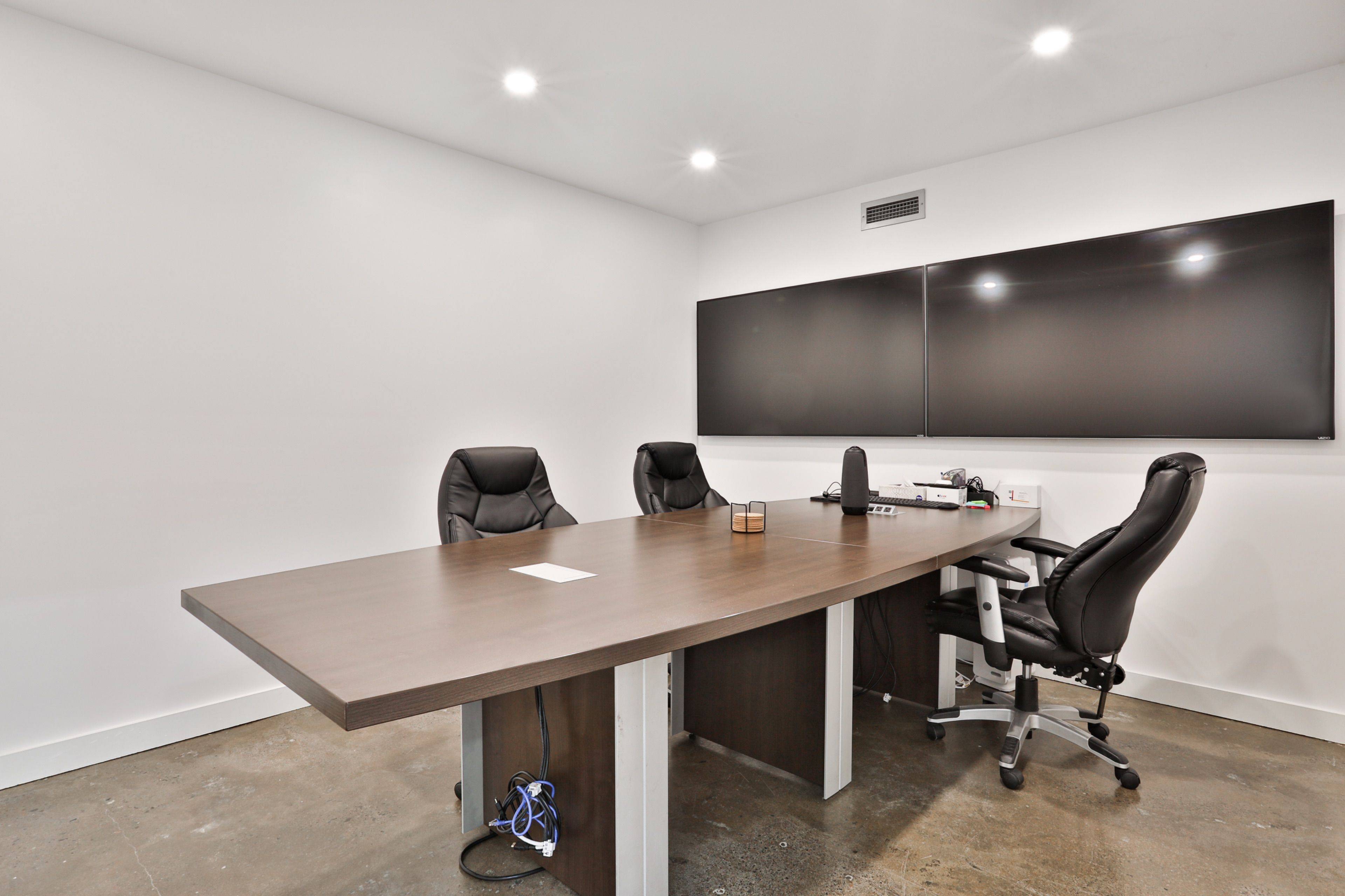 Toronto C13, ON M4A 1H2,75 Jonesville CRES #D