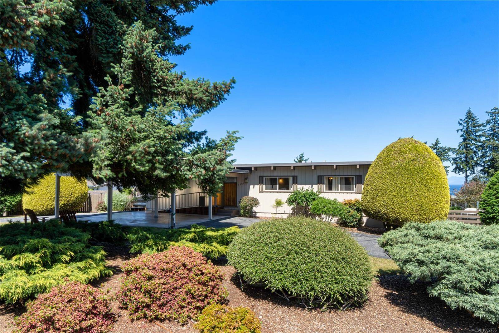 Nanaimo, BC V9S 4K9,2502 Holyrood Dr