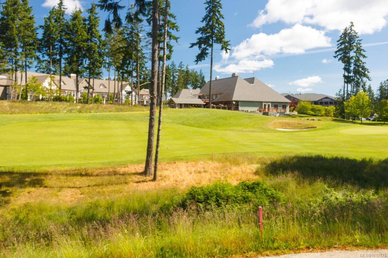 Langford, BC V9B 6S1,1376 Lynburne Pl #210 A