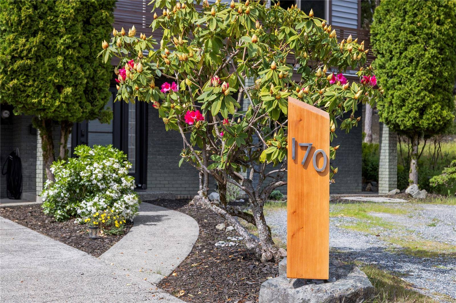 Nanaimo, BC V9T 4S5,170 Locksley Pl