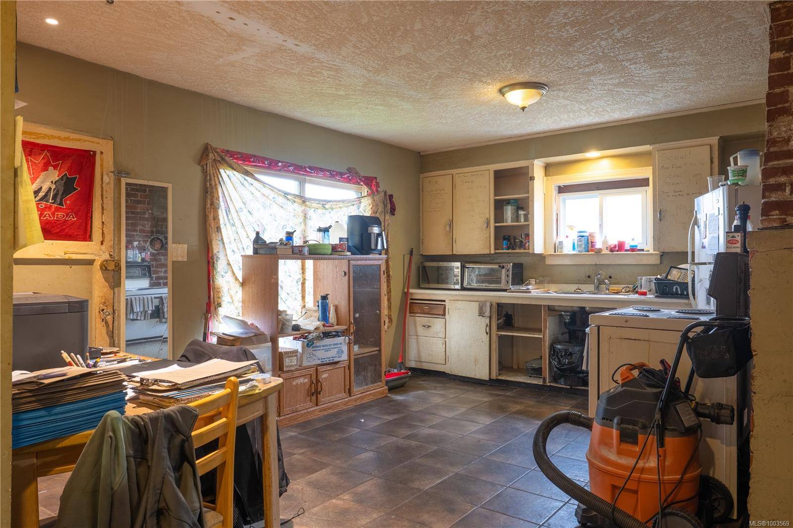 Nanaimo, BC V9R 1V3,626 Fourth St