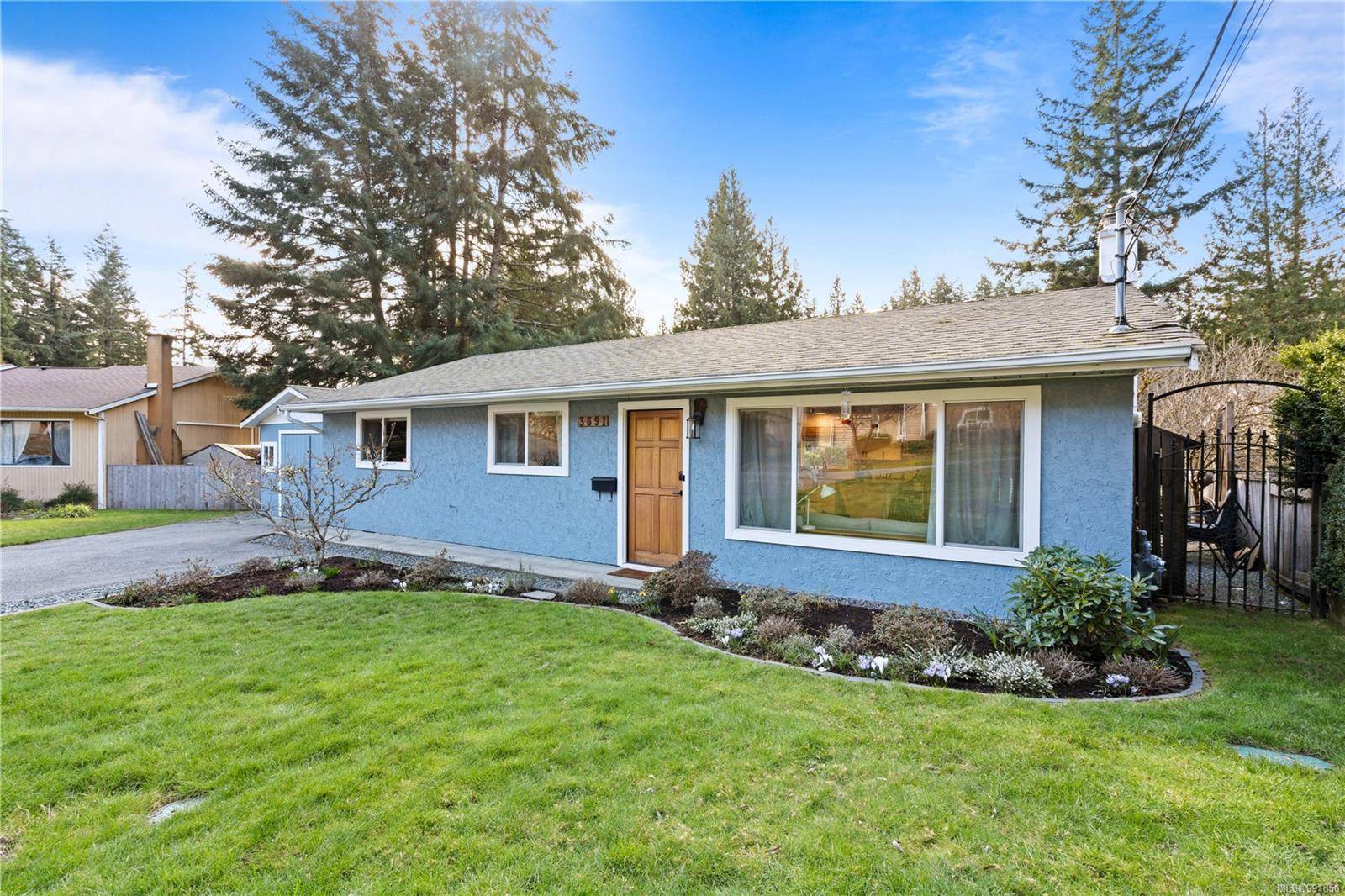 Nanaimo, BC V9T 3V8,3691 Howden Dr