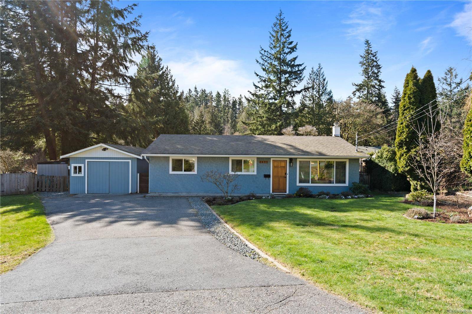 Nanaimo, BC V9T 3V8,3691 Howden Dr