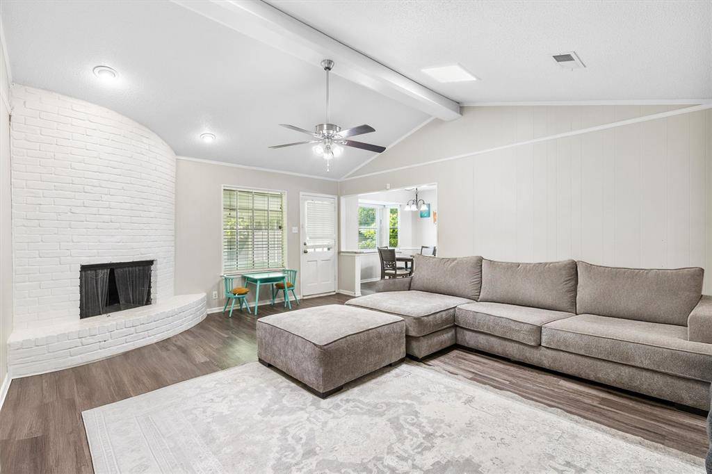 Arlington, TX 76015,1706 Kingsborough Drive