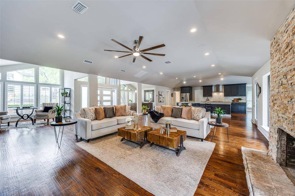 Dallas, TX 75244,4207 Allencrest Lane