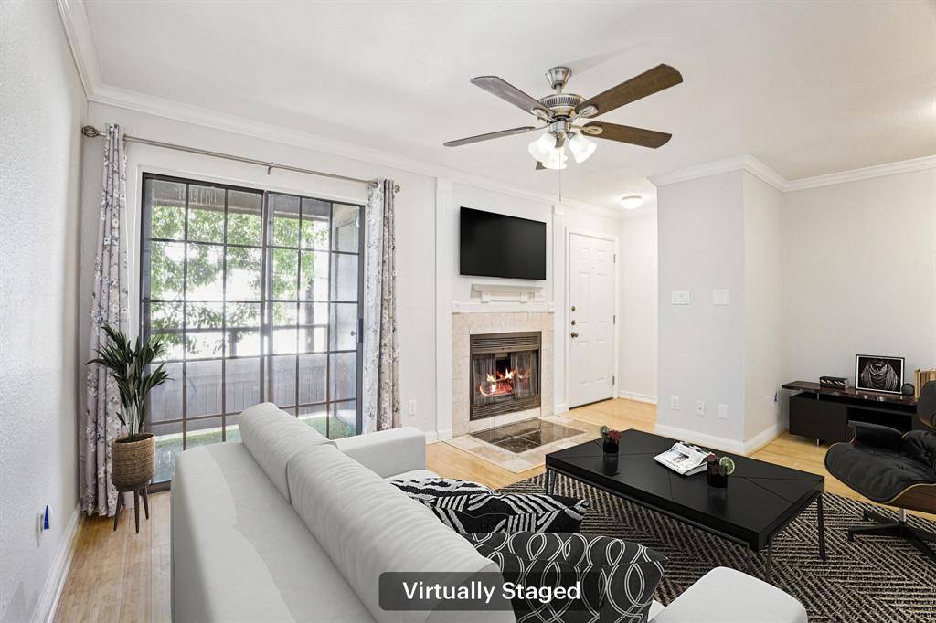 Dallas, TX 75206,5757 E University Boulevard #27Z