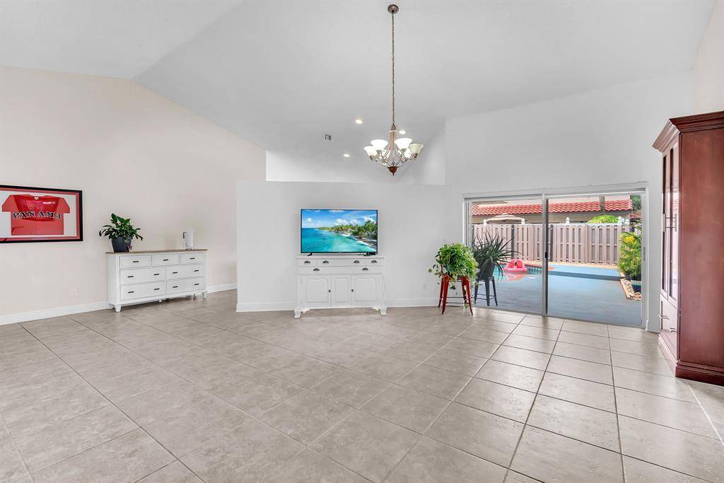 Plantation, FL 33322,9520 NW 18th Drive