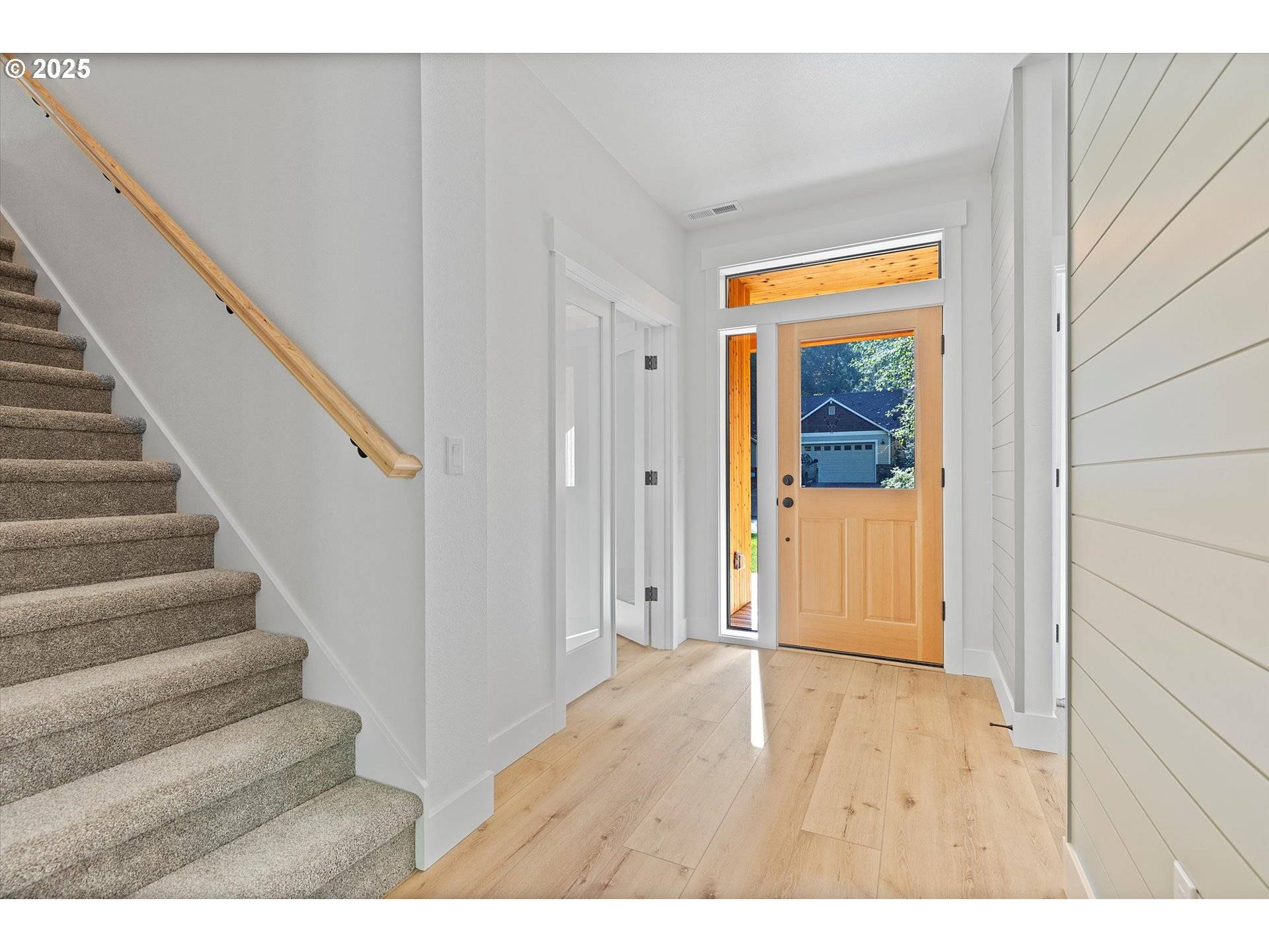 Welches, OR 97067,24512 E Bright AVE