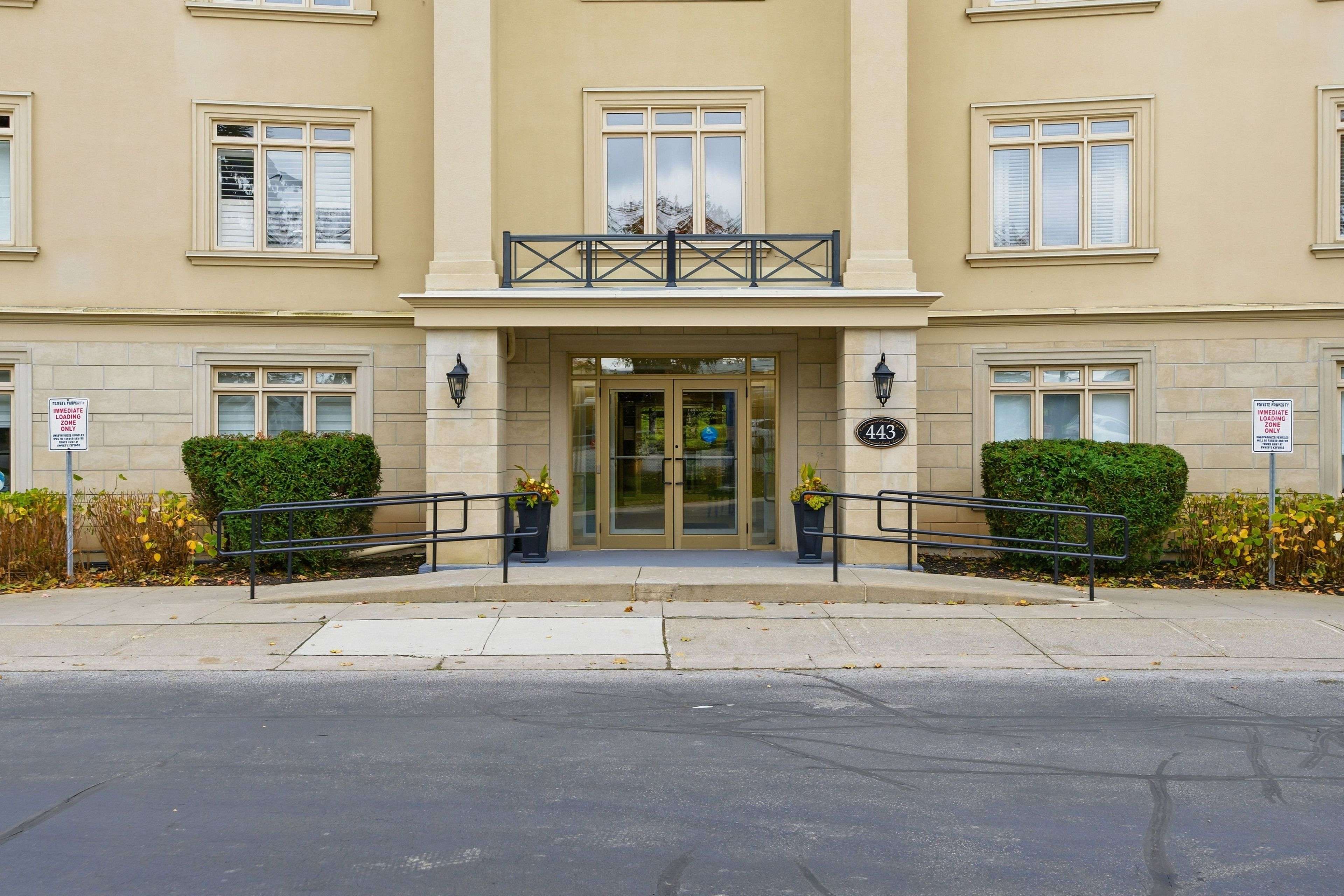 Milton, ON L9T 6A1,443 Centennial Forest DR #204