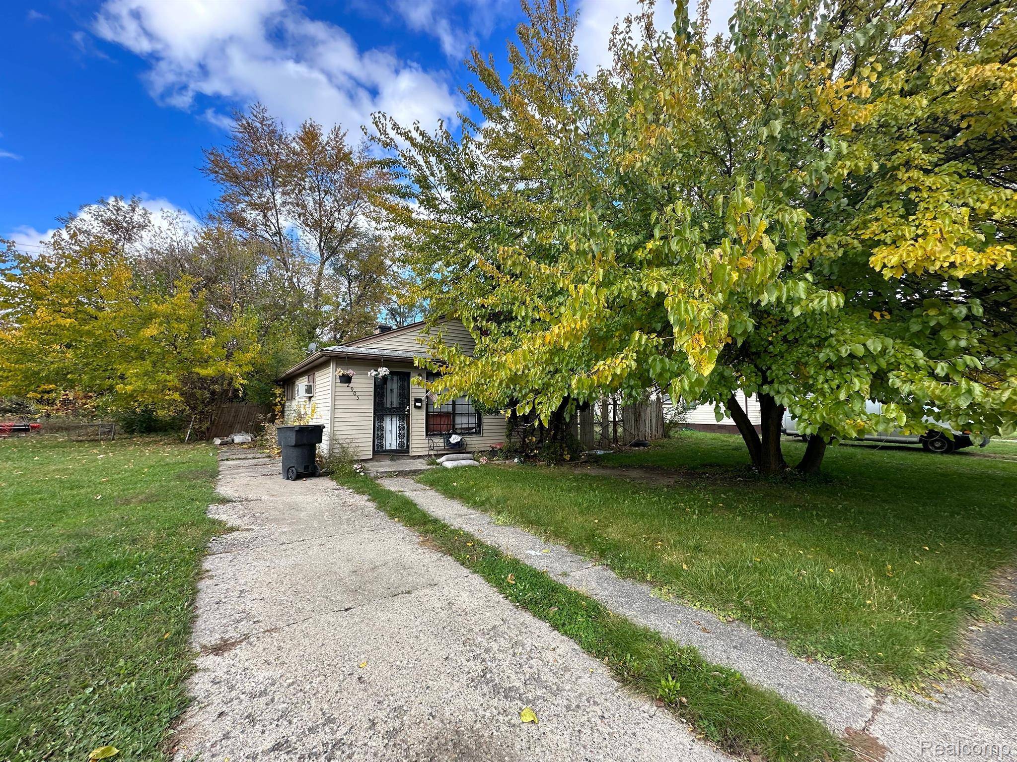 Detroit, MI 48223,12905 BRAILE ST