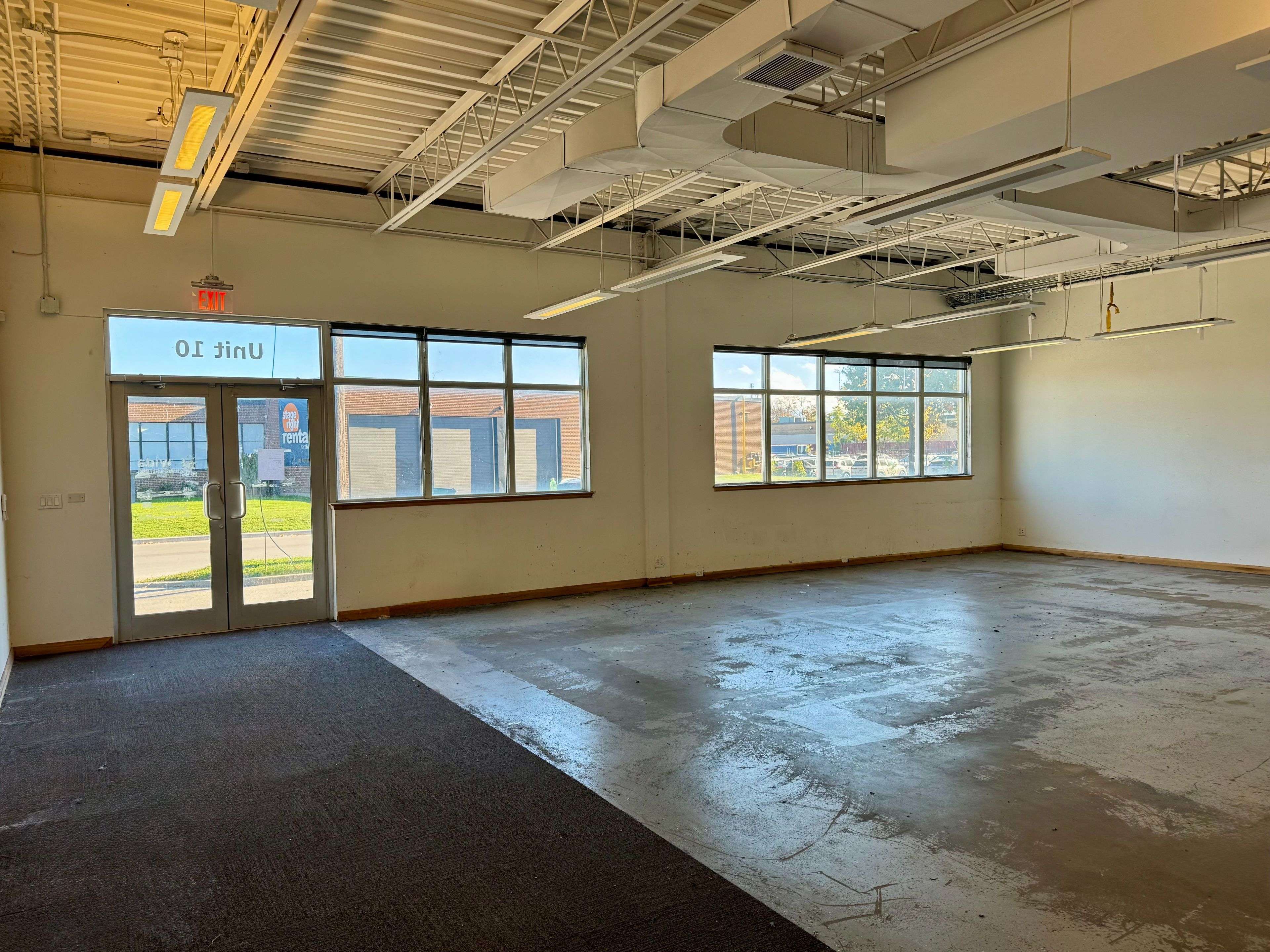 Toronto E03, ON M4B 3E2,36 Northline RD