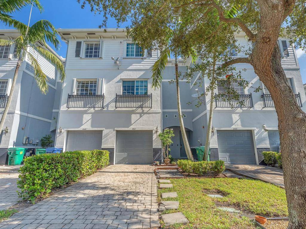 Fort Lauderdale, FL 33311,3587 NW 14th Ct #3587
