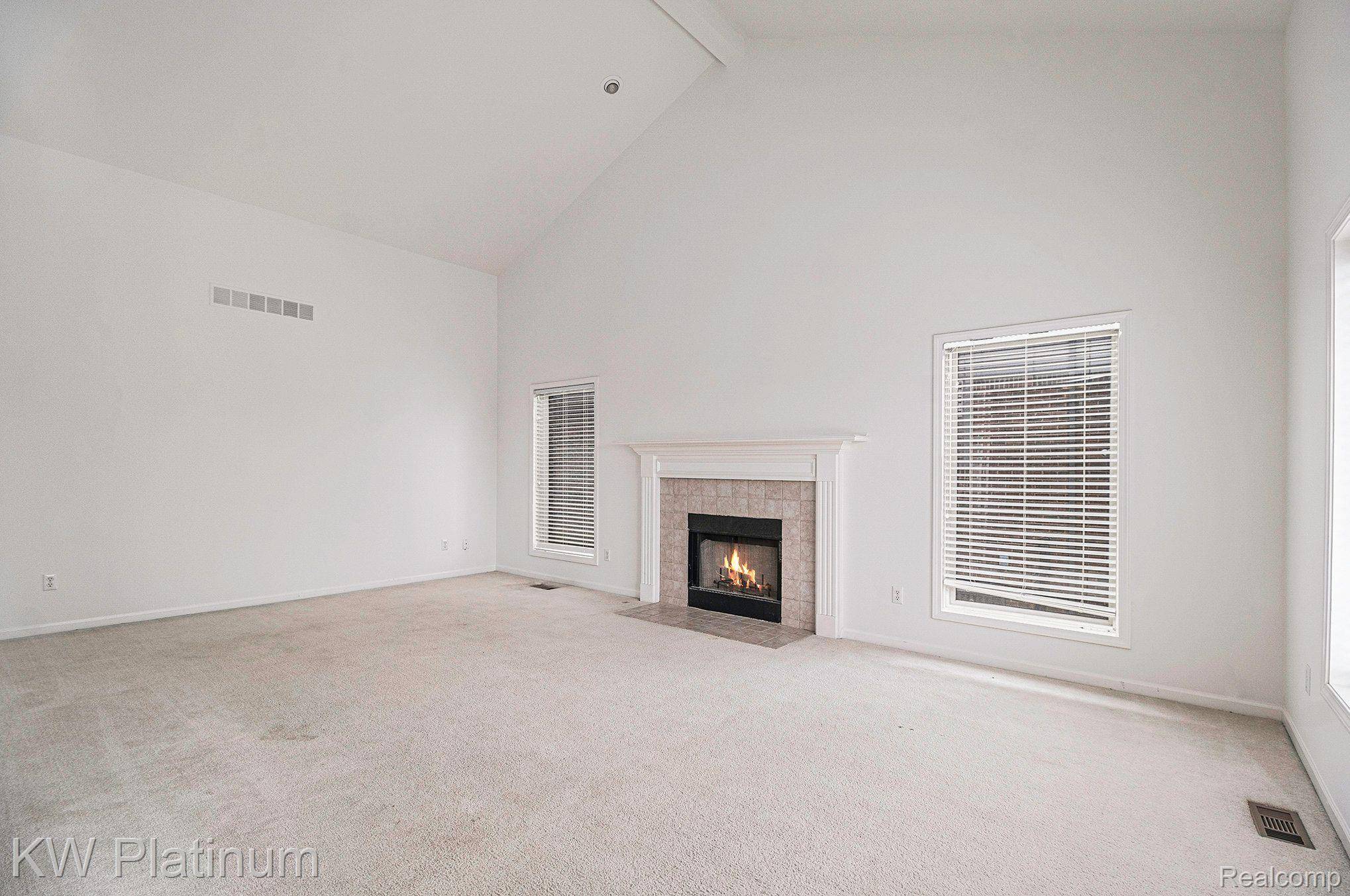 Rochester, MI 48307,1215 PUTNAM CIR