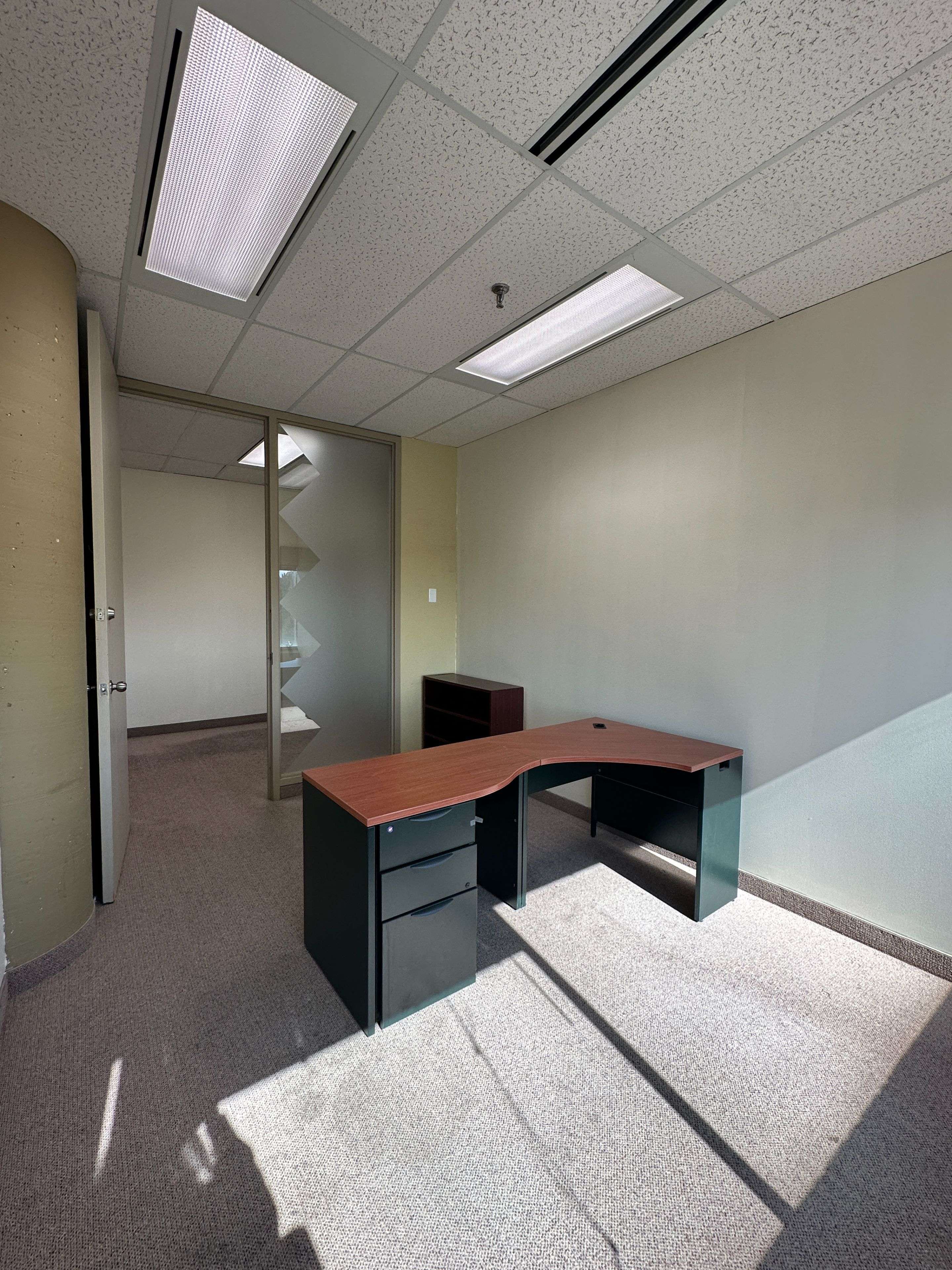 Toronto C15, ON M2H 2N5,3550 Victoria Park AVE #310