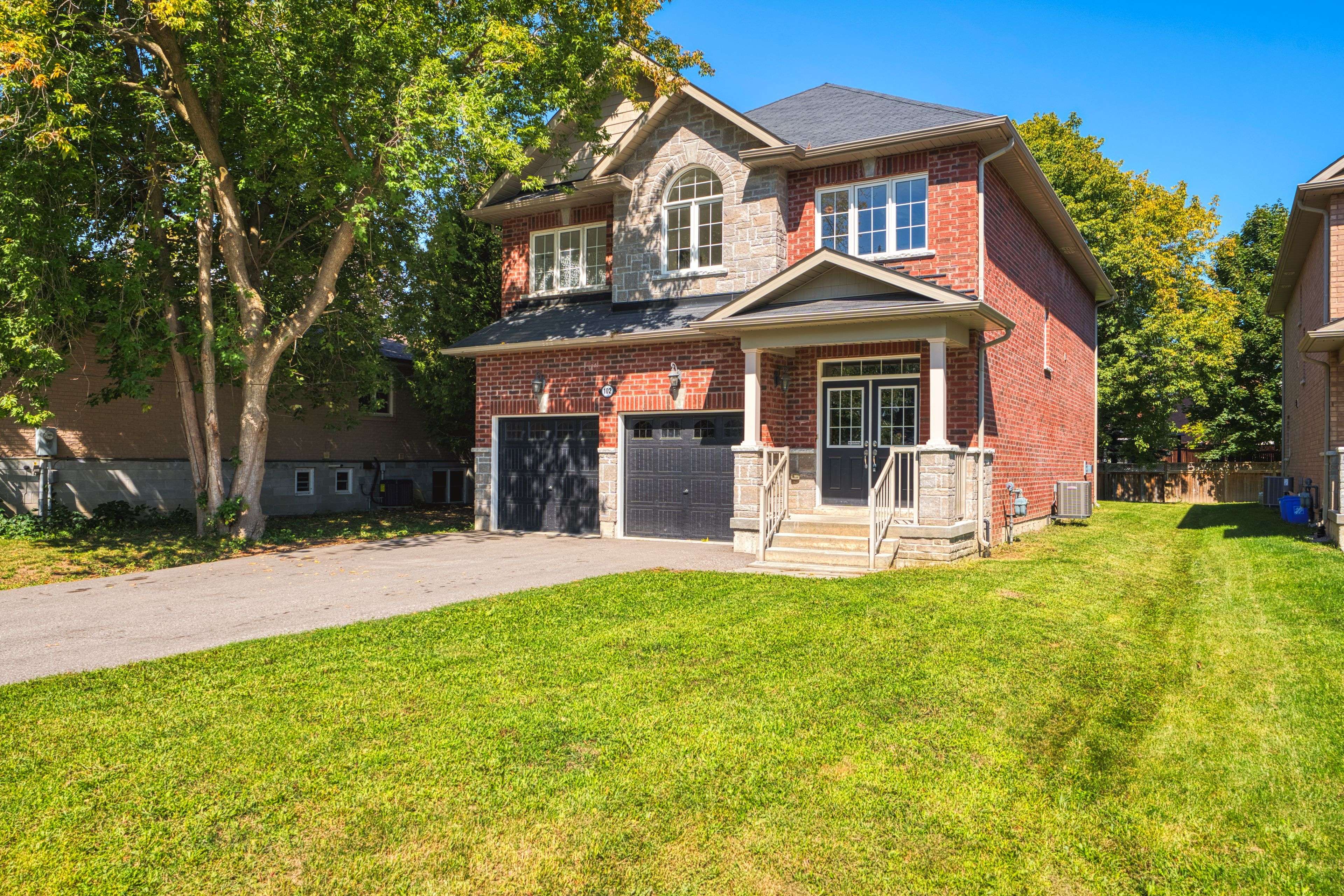 Georgina, ON L4P 2P1,102 Riveredge DR