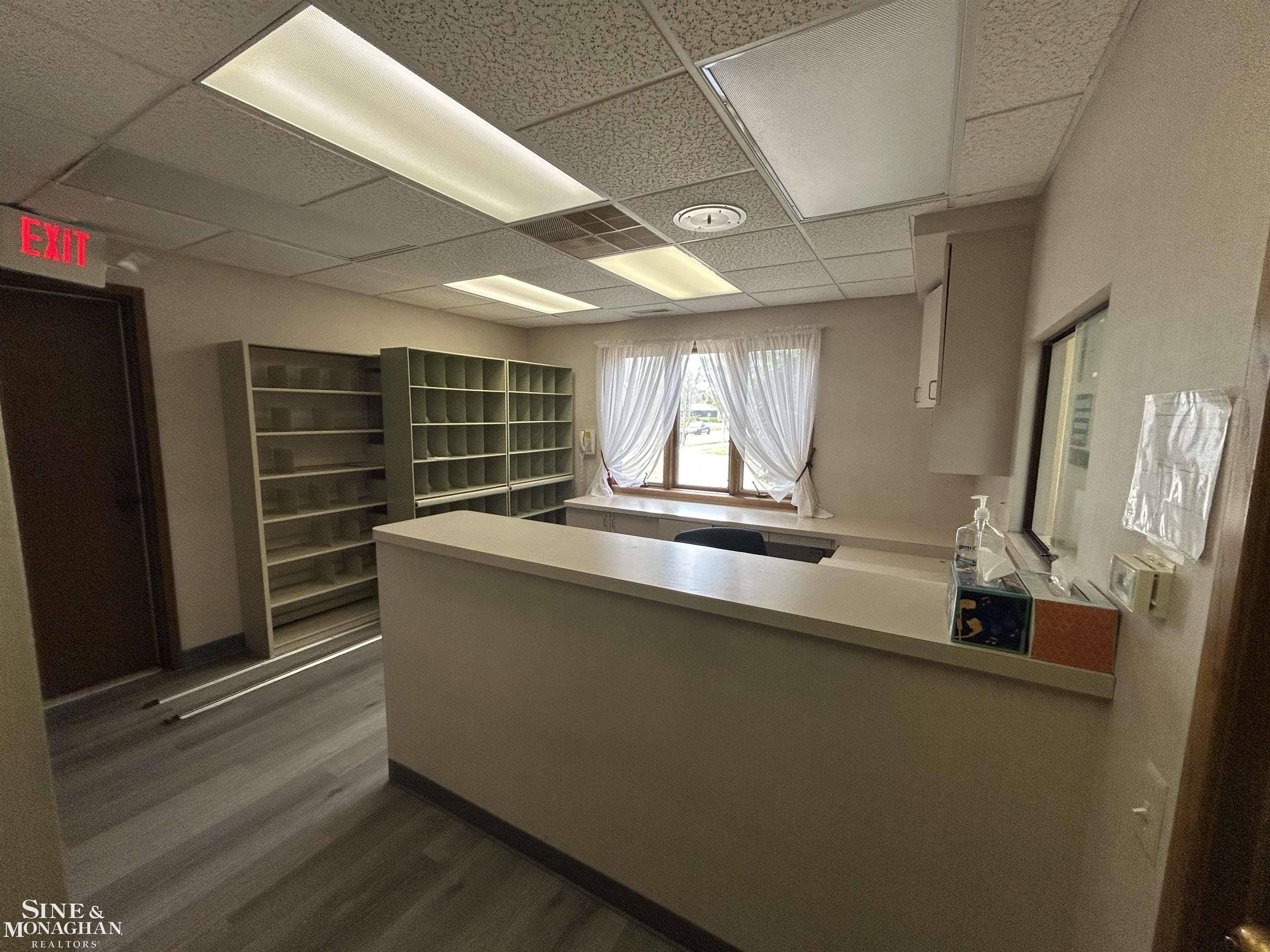 Roseville, MI 48066,25650 Kelly RD