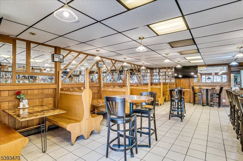 Carteret Boro, NJ 07008,1241 Roosevelt Ave