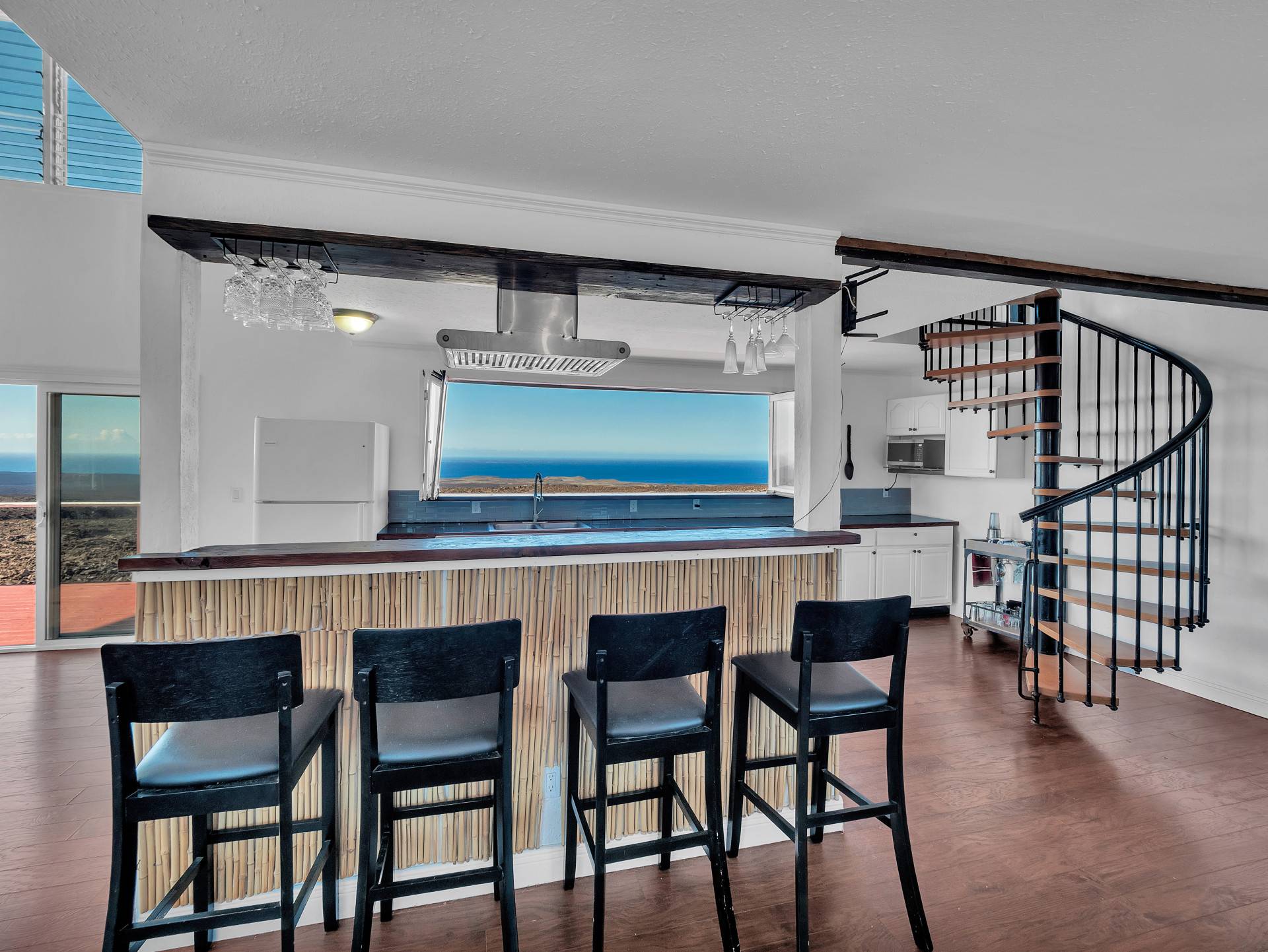 Ocean View, HI 96737,92-8305 POKO DR