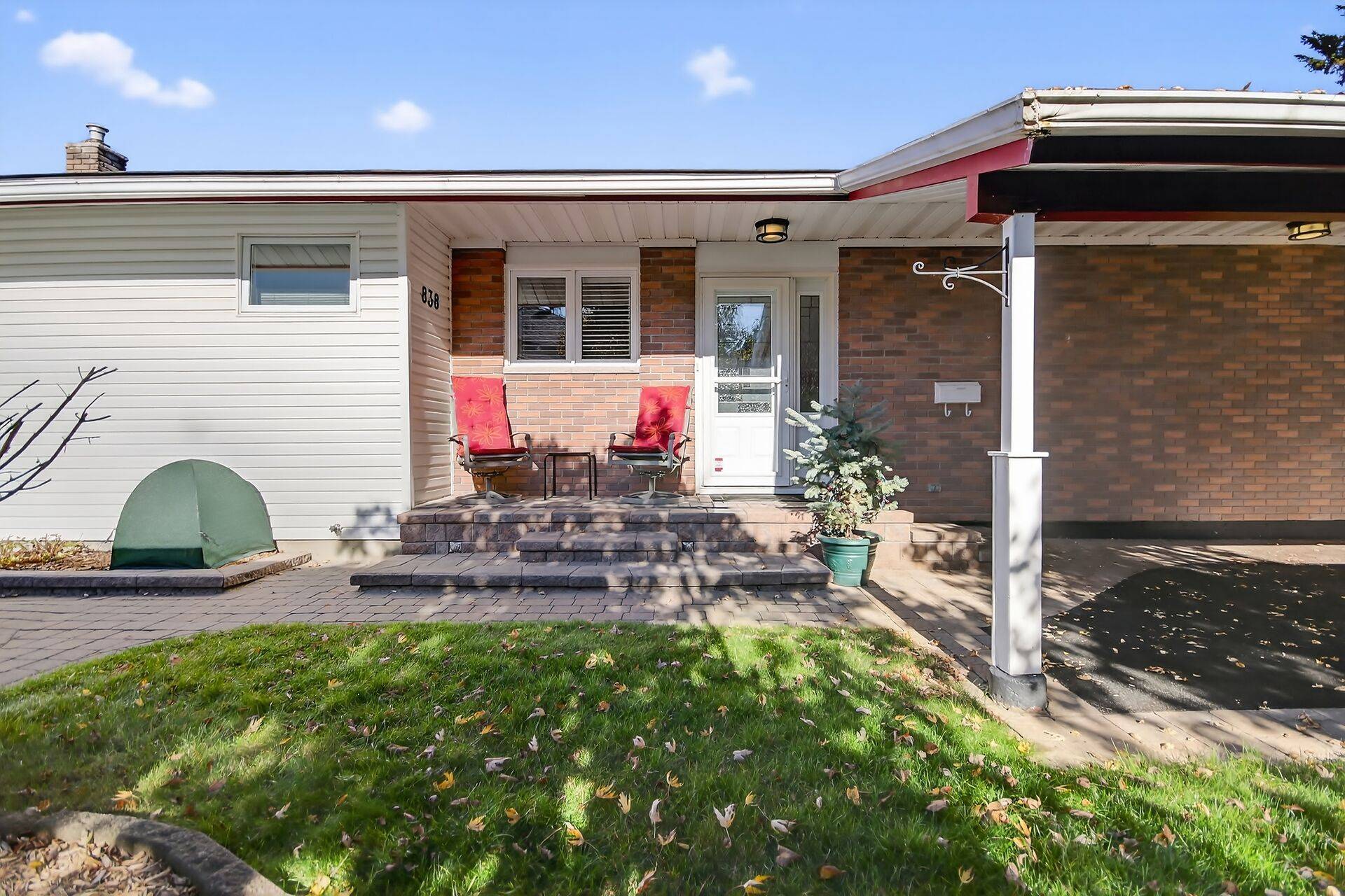 Orleans - Cumberland And Area, ON K1E 1B7,838 Balsam DR