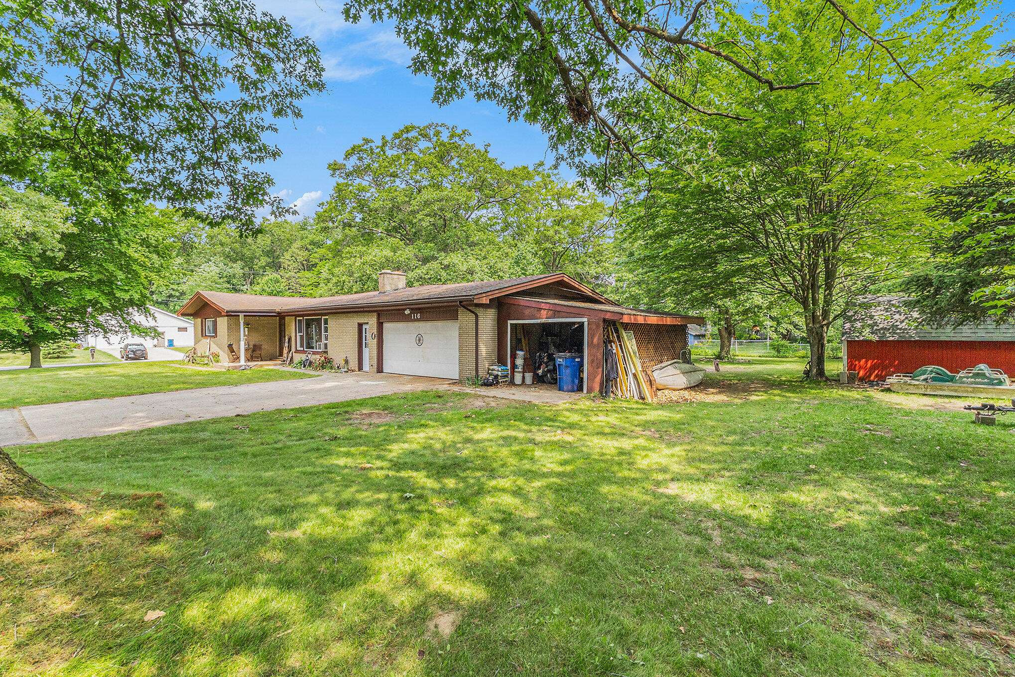 Fruitport, MI 49415,116 E Beech ST