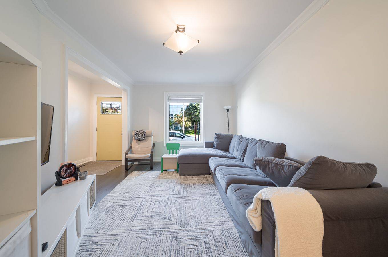 Toronto W02, ON M6N 3P5,258 Weston RD