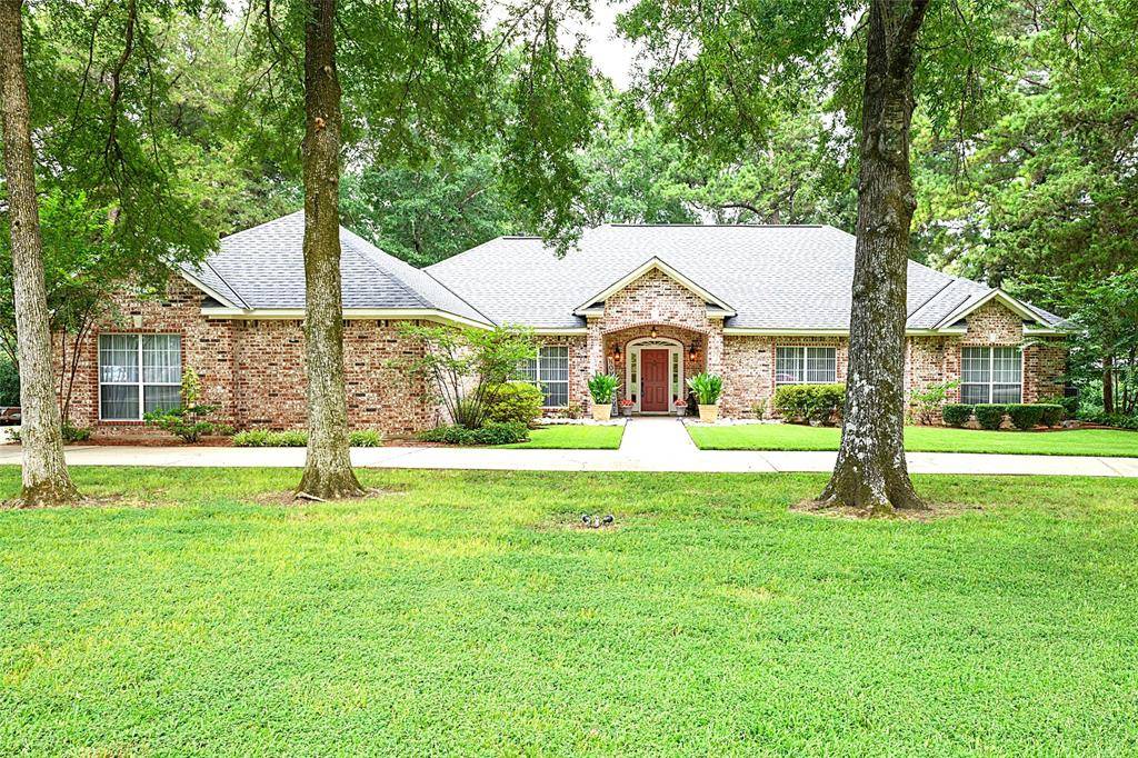 Shreveport, LA 71107,6489 N Lakeshore Drive