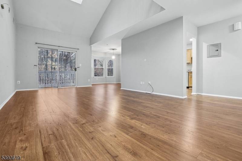 Roxbury Twp., NJ 07852,66 Whisper Way