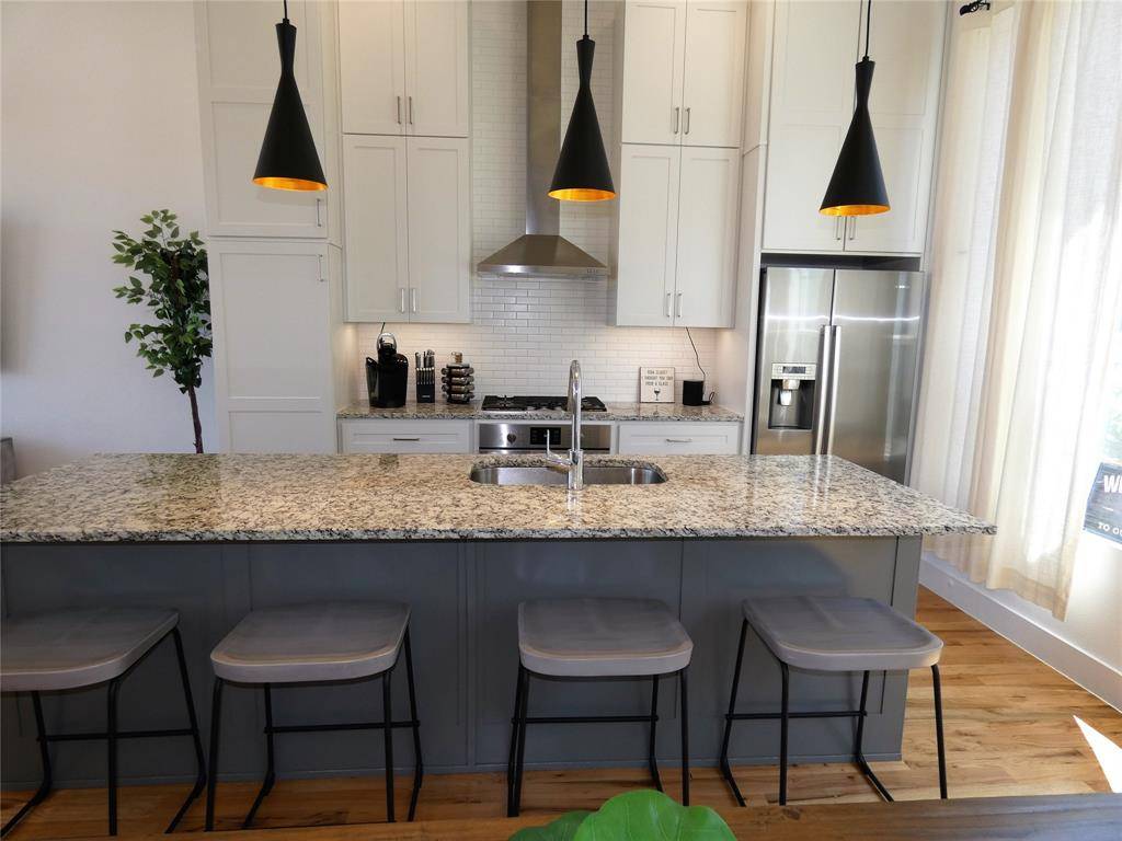 Dallas, TX 75206,2317 Moser Avenue #105