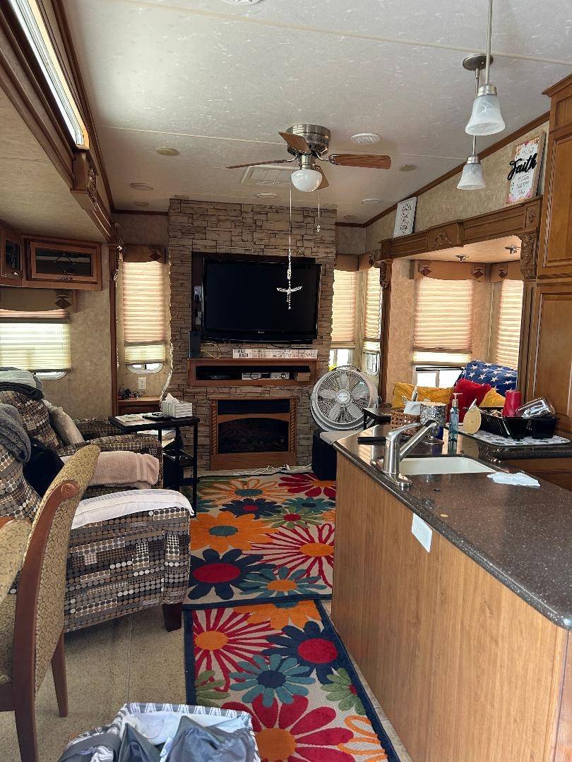 MI 48703,3675 E Michigan AVE